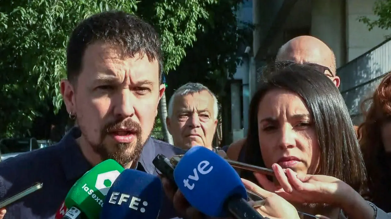 Podemos exige a Interior actuar ante las "amenazas" a Montero e Iglesias, que presentará una denuncia