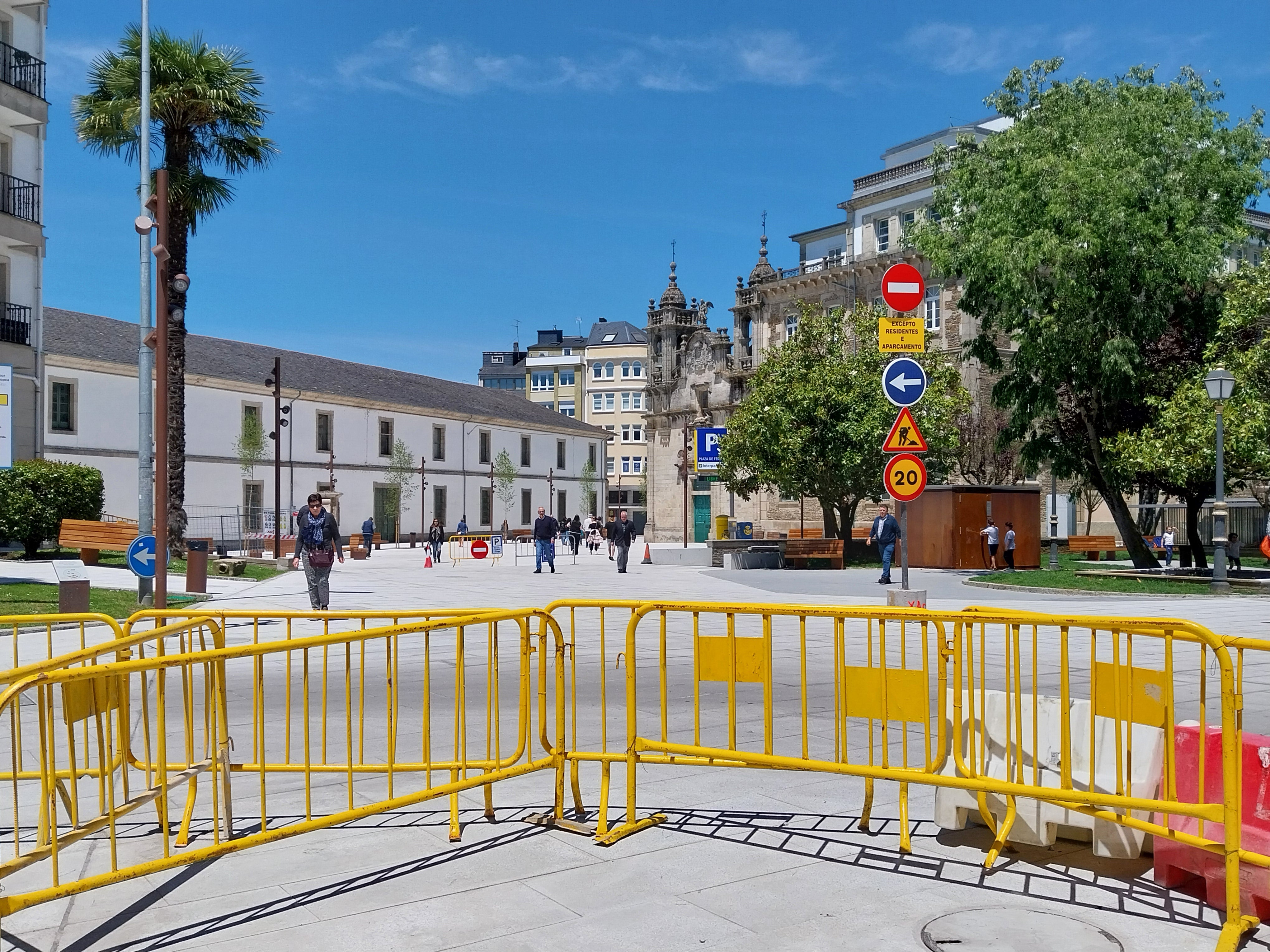 Los distribuidores temen no poder hacer el reparto en el Casco Histórico de Lugo Los distribuidores temen no poder hacer el reparto en el Casco Histórico de Lugo