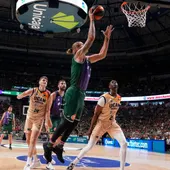 Unicaja, Dylan Osetkowski Unicaja, Dylan Osetkowski