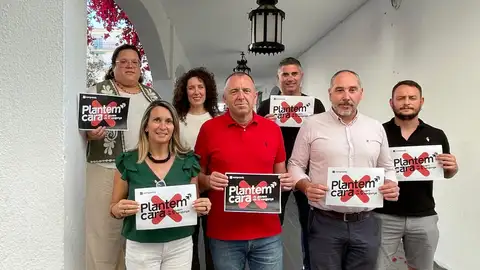 Compromís inicia una campaña para protestar por los recortes del gobierno de Mazón Compromís inicia una campaña para protestar por los recortes del gobierno de Mazón
