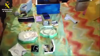 Dos detenidos por estafar más de medio millón a cooperativistas agrarios de Alicante y Murcia Dos detenidos por estafar más de medio millón a cooperativistas agrarios de Alicante y Murcia