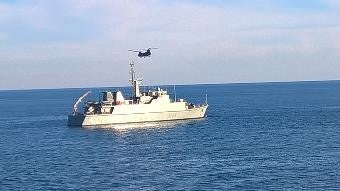 Dos cazaminas hacen escala en el puerto de Santander Dos cazaminas hacen escala en el puerto de Santander