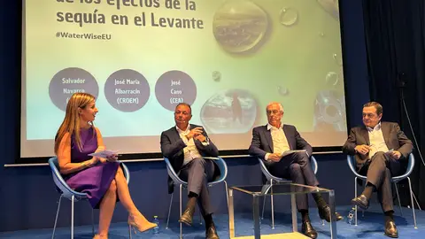 La representación empresarial de la Comunitat, Murcia y Andalucía debate sobre la falta de agua La representación empresarial de la Comunitat, Murcia y Andalucía debate sobre la falta de agua