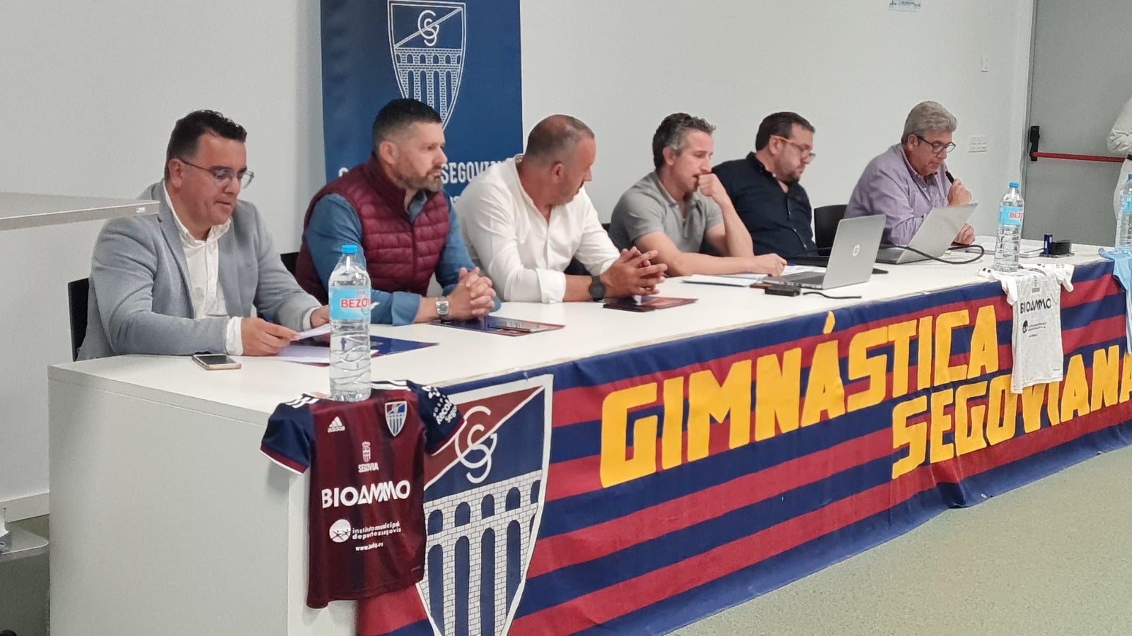 Semana clave para una Segoviana que buscará alcanzar los 2.000 socios para jugar con garantías en 1ª RFEF Semana clave para una Segoviana que buscará alcanzar los 2.000 socios para jugar con garantías en 1ª RFEF