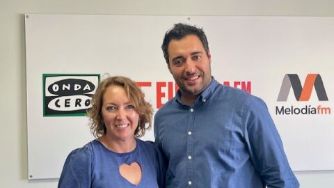 El CEO de Open Cosmos, Rafel Jord&aacute;, junto a Elka Dimitrova