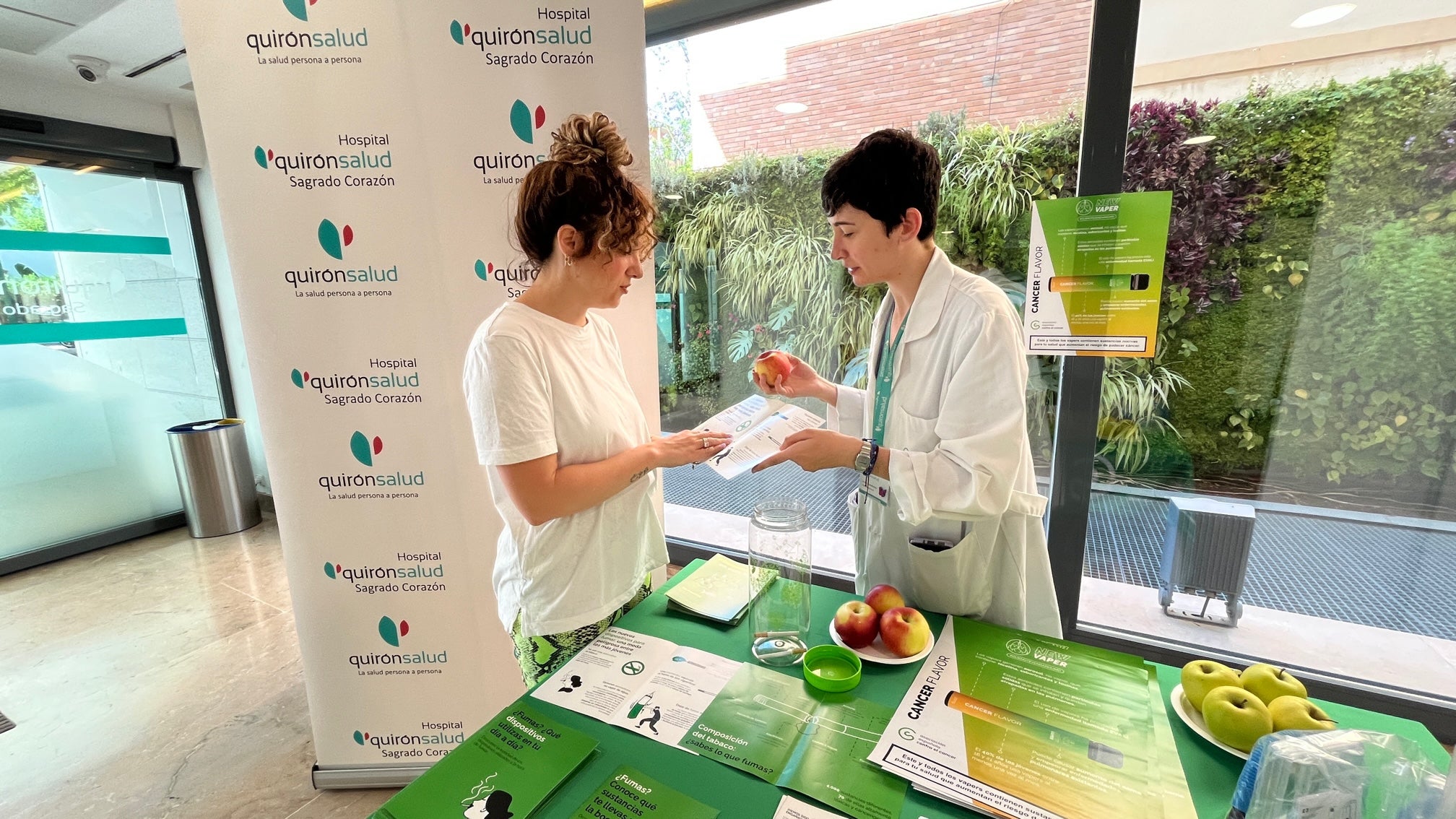 La edad media de inicio al consumo diario de tabaco en Andalucía se sitúa entre los 14 y 15 años La edad media de inicio al consumo diario de tabaco en Andalucía se sitúa entre los 14 y 15 años