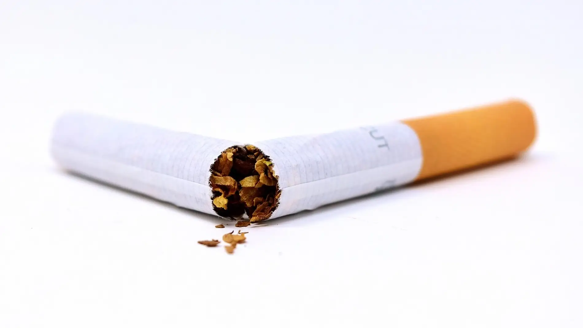 Los expertos alertan del consumo de tabaco entre los jóvenes