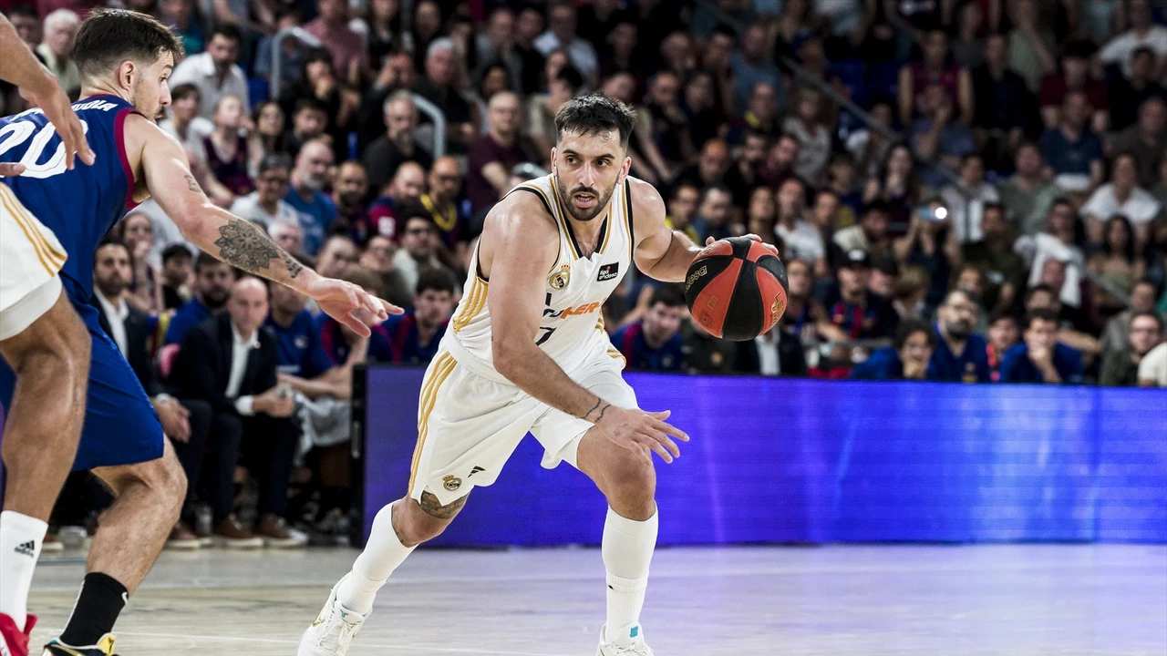 Facundo Campazzo durante el Barcelona - Real Madrid