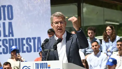 Alberto Núñez Feijóo en un mitin Alberto Núñez Feijóo en un mitin