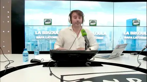 El monólogo de las ocho: "Los socialistas pretenden hacer de la necesidad, virtud" El monólogo de las ocho: "Los socialistas pretenden hacer de la necesidad, virtud"