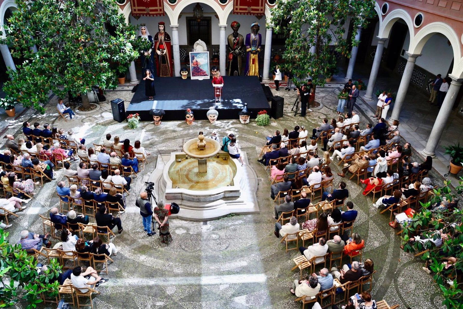 Granada pone punto y final a la feria del Corpus con la huelga de la movilidad enquistada Granada pone punto y final a la feria del Corpus con la huelga de la movilidad enquistada