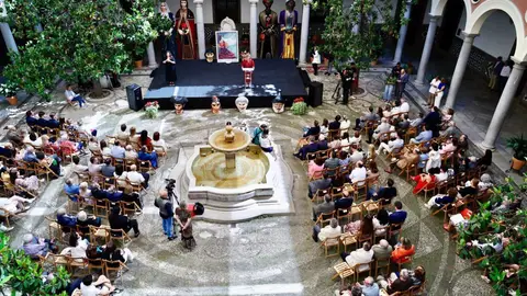 Granada pone punto y final a la feria del Corpus con la huelga de la movilidad enquistada Granada pone punto y final a la feria del Corpus con la huelga de la movilidad enquistada