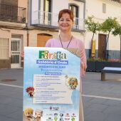 La concejala Maribel Raigada, ha presentado el cartel de la fireta. 