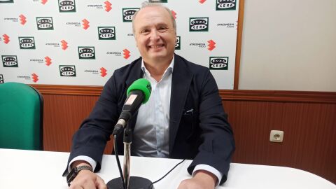 Juan Daniel Reina en los estudios de Onda Cero Ciudad Real