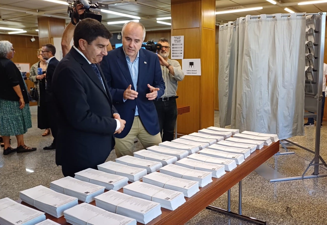 109.000 gallegos votarán por primera vez en las elecciones europeas de 2024 109.000 gallegos votarán por primera vez en las elecciones europeas de 2024