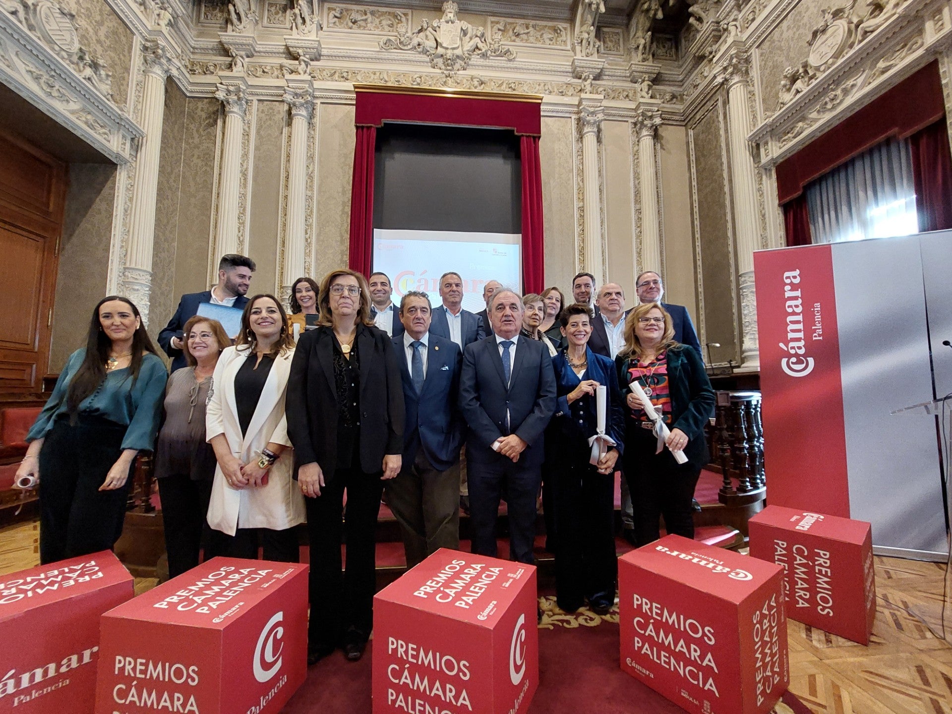 La Cámara Oficial de Comercio, Industria y Servicios de Palencia convoca los “Premios Cámara 2024" La Cámara Oficial de Comercio, Industria y Servicios de Palencia convoca los “Premios Cámara 2024"
