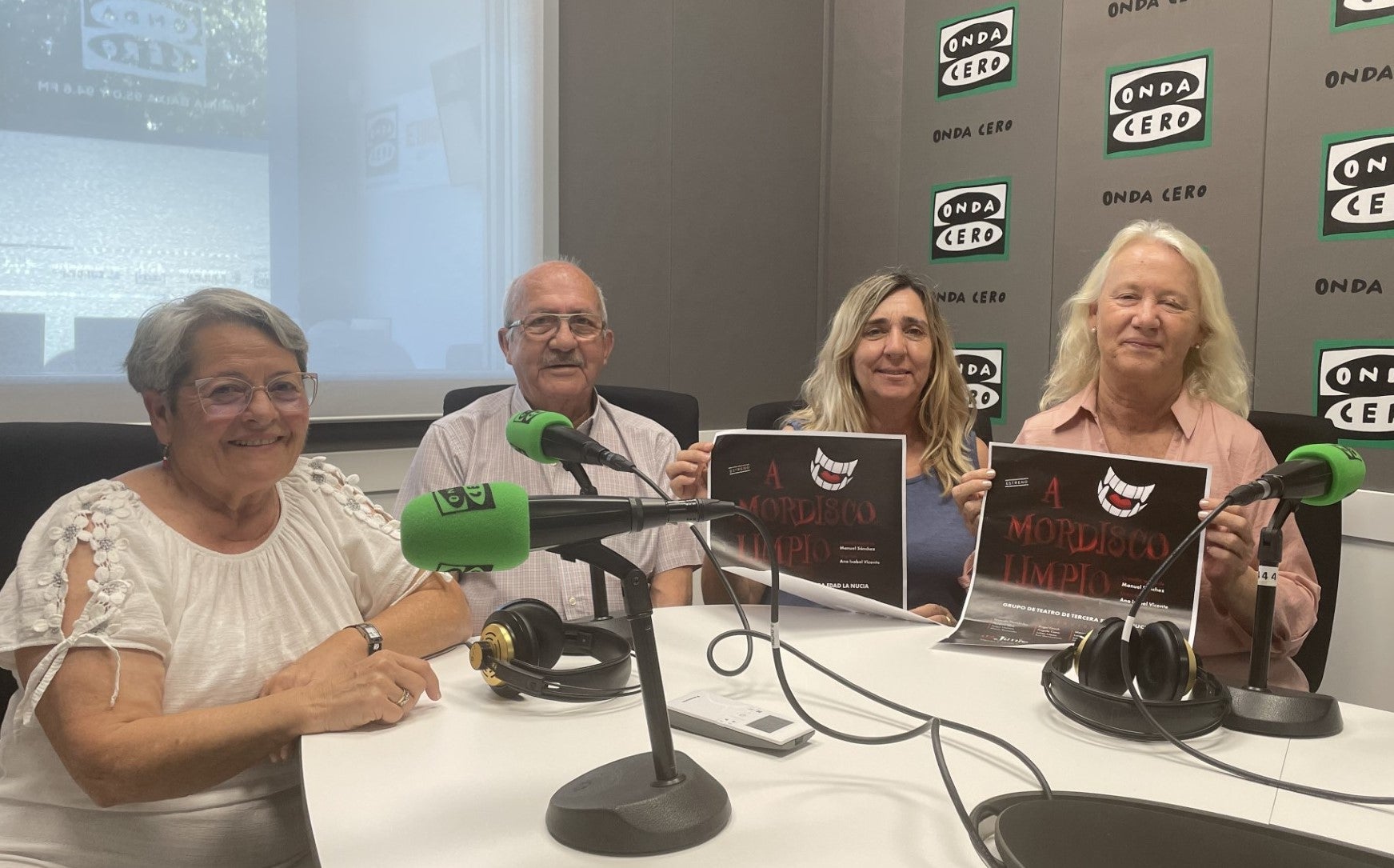 'A mordisco limpio', nuevo estreno del Grupo de Teatro 3ª Edad de La Nucía 'A mordisco limpio', nuevo estreno del Grupo de Teatro 3ª Edad de La Nucía