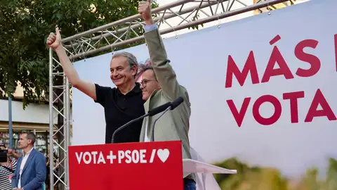 Zapatero aseguraba en Almendralejo que la moción insinuada por Feijóo sería una "moción caradura" Zapatero aseguraba en Almendralejo que la moción insinuada por Feijóo sería una "moción caradura"