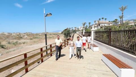 Senda litoral Las Chapas