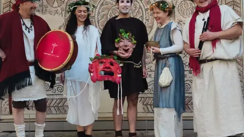 La Diputación palentina celebra en la villa romana la Olmeda la arqueología, la música y el solsticio de verano con múltiples actividades .