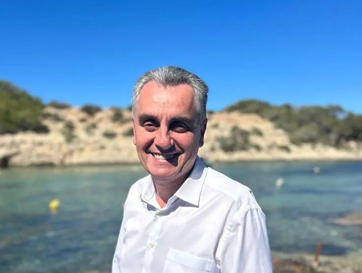 Andreu Roig: “Concienciar es clave porque aún hay muchas personas que tienen que aprender de sus hijos y abuelos” Andreu Roig: “Concienciar es clave porque aún hay muchas personas que tienen que aprender de sus hijos y abuelos”