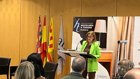 Anabel Costas, vicepresidenta de Hostelería, en un momento de su participación en el foro. Anabel Costas, vicepresidenta de Hostelería, en un momento de su participación en el foro.