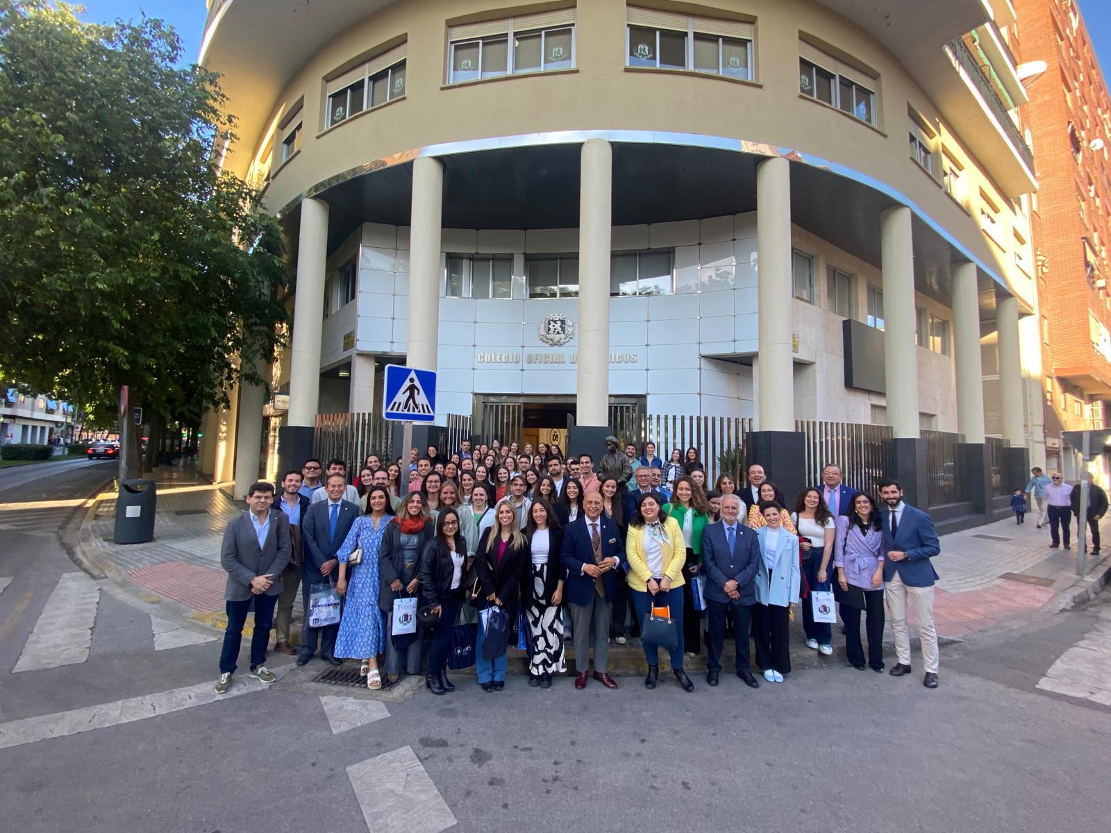 'Más de uno Badajoz', en directo este viernes desde el Colegio de Médicos de Badajoz 'Más de uno Badajoz', en directo este viernes desde el Colegio de Médicos de Badajoz