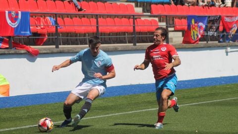 Varo, xogador do Ourense, no play off co Celta C