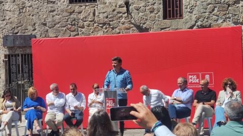 Imaxe de Nicolás González Casares nun acto de campaña do PSdG-PSOE. Foto: PSOE