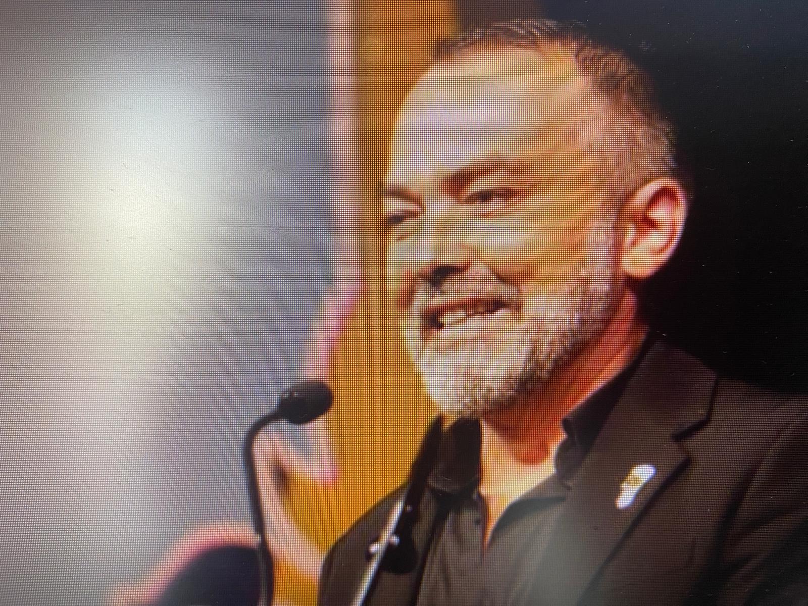 F de Frank pregona la Feria de San Bernabé en verso y acompañado de sevillanas F de Frank pregona la Feria de San Bernabé en verso y acompañado de sevillanas