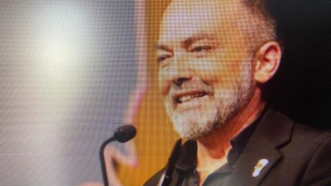 F de Frank preg&oacute;n San Bernab&eacute; 2024