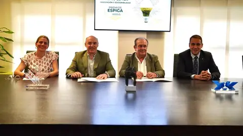 Caja Rural de Extremadura y la Cámara de Comercio de Badajoz ponen en marcha los Premios Espiga de Innovación y Sostenibilidad Caja Rural de Extremadura y la Cámara de Comercio de Badajoz ponen en marcha los Premios Espiga de Innovación y Sostenibilidad