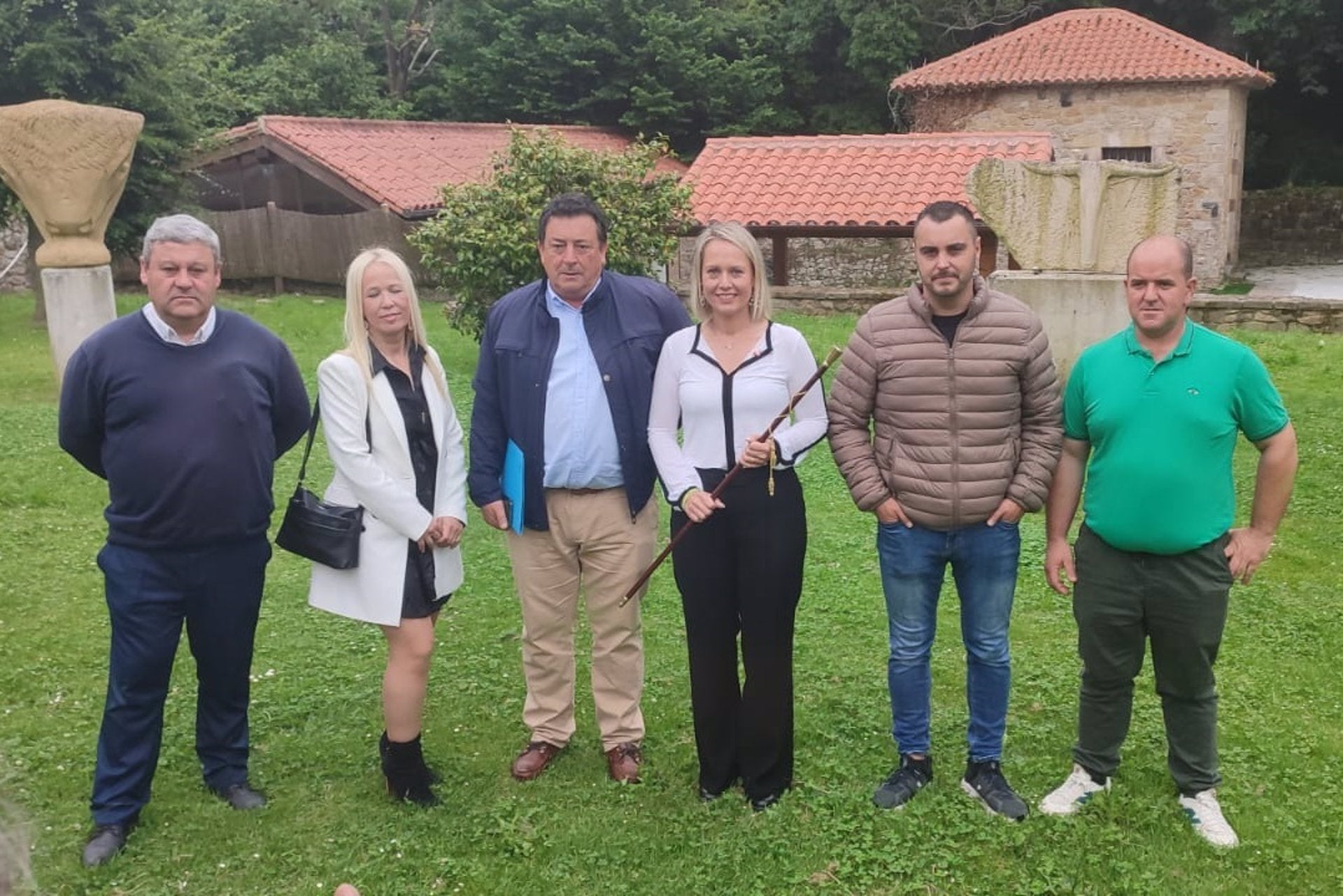 Detenidos la alcaldesa y el exalcalde de Santillana por delitos contra la administración Detenidos la alcaldesa y el exalcalde de Santillana por delitos contra la administración