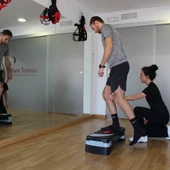 Clínica de Fisioterapia Sara Tortosa en Torrevieja te ayuda con una lesión en el tendón Clínica de Fisioterapia Sara Tortosa en Torrevieja te ayuda con una lesión en el tendón