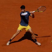 Alcaraz, a la final de Roland Garros tras un épico partido ante Sinner