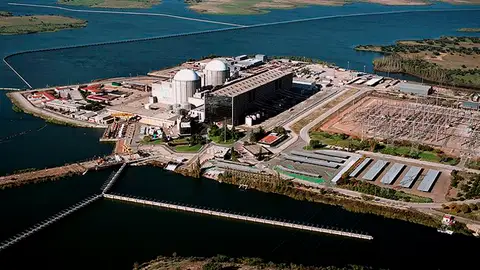 La Central de Almaraz realiza un simulacro sobre la pérdida de alimentación eléctrica tras el impacto de un avión La Central de Almaraz realiza un simulacro sobre la pérdida de alimentación eléctrica tras el impacto de un avión