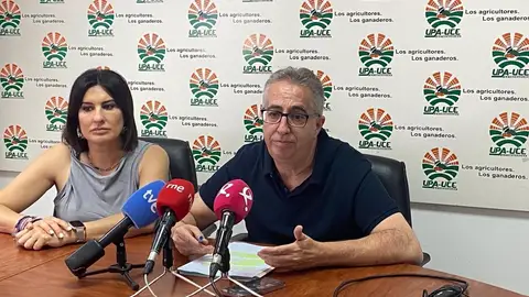 UPA-UCE cree que el desvío de fondos es la "puntilla" al regadío de Tierra de Barros en el que la Junta "nunca creyó" UPA-UCE cree que el desvío de fondos es la "puntilla" al regadío de Tierra de Barros en el que la Junta "nunca creyó"