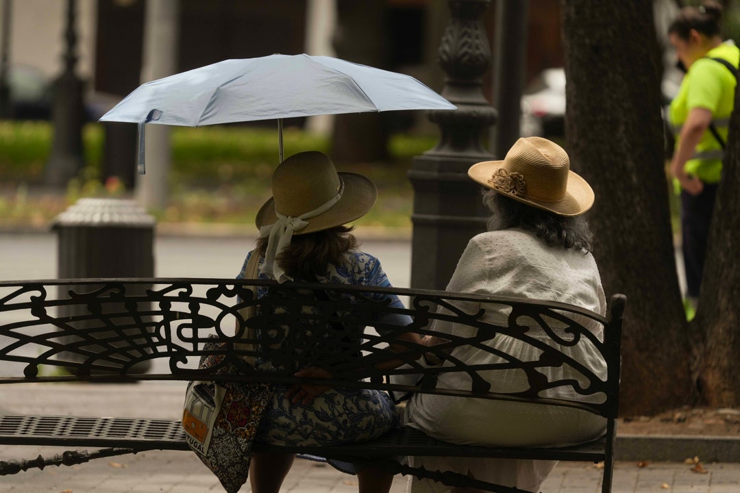 Un frente atlántico se aproxima este domingo a Galicia y las máximas suben con fuerza en País Vasco y Navarra Un frente atlántico se aproxima este domingo a Galicia y las máximas suben con fuerza en País Vasco y Navarra