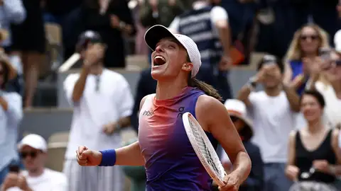 Swiatek destroza a Paolini y conquista su cuarto Roland Garros Swiatek destroza a Paolini y conquista su cuarto Roland Garros