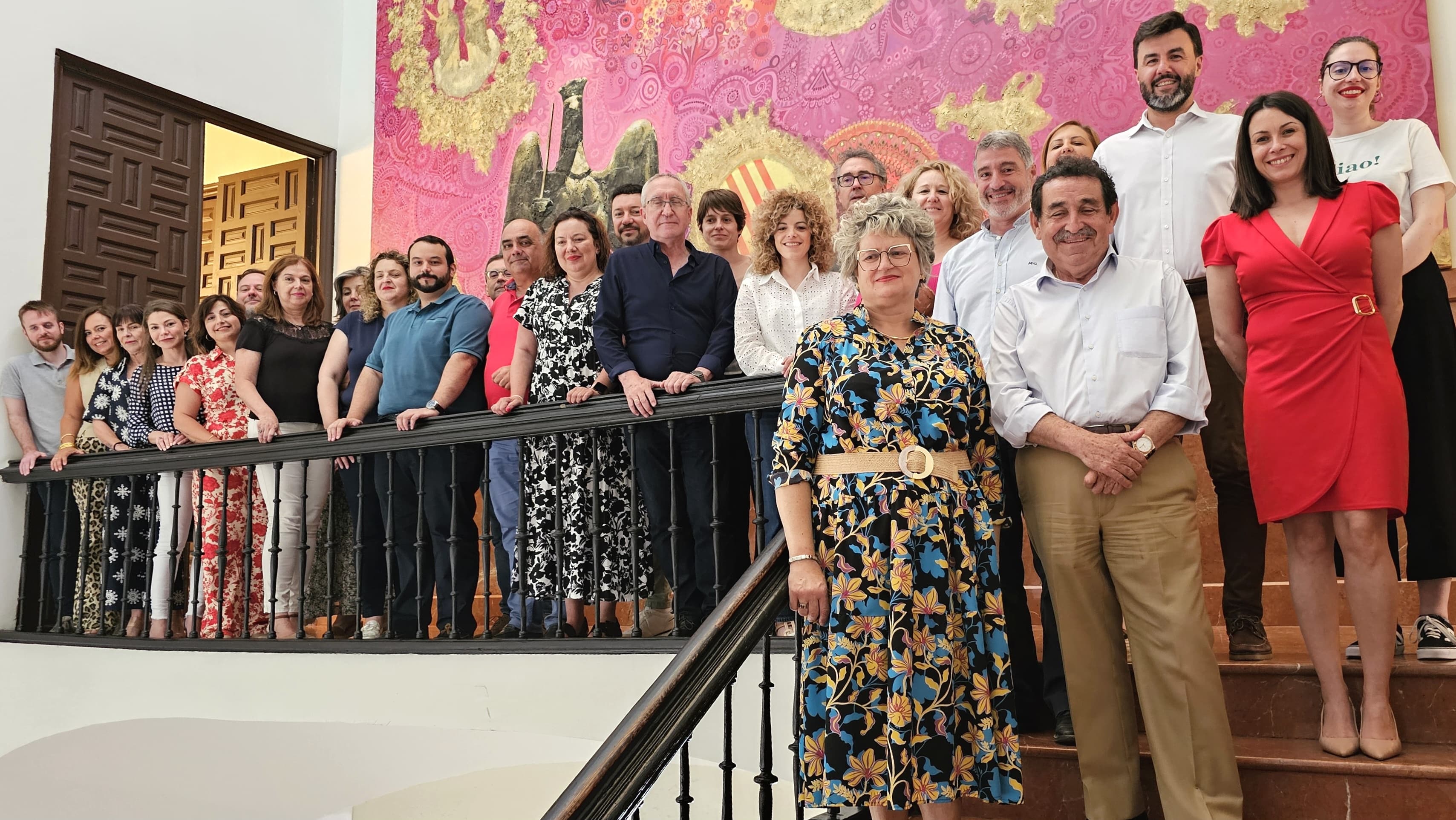 El Pleno aprueba por unanimidad el nombramiento de Chelo Moñino como Síndica Portadora de la Gloriosa Enseña del Oriol El Pleno aprueba por unanimidad el nombramiento de Chelo Moñino como Síndica Portadora de la Gloriosa Enseña del Oriol