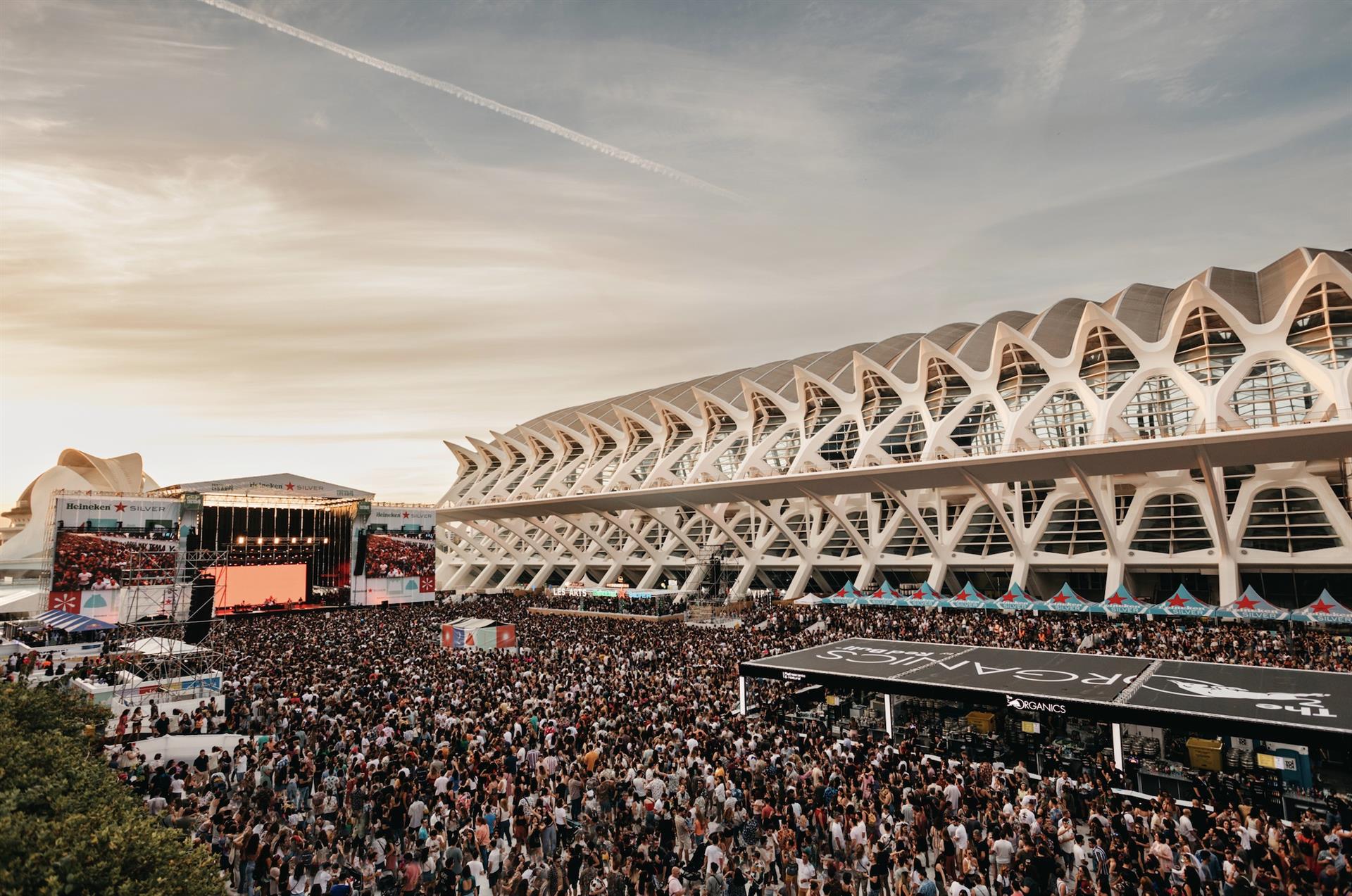 El Festival de les Arts devolverá el 50% del importe de las entradas del sábado El Festival de les Arts devolverá el 50% del importe de las entradas del sábado