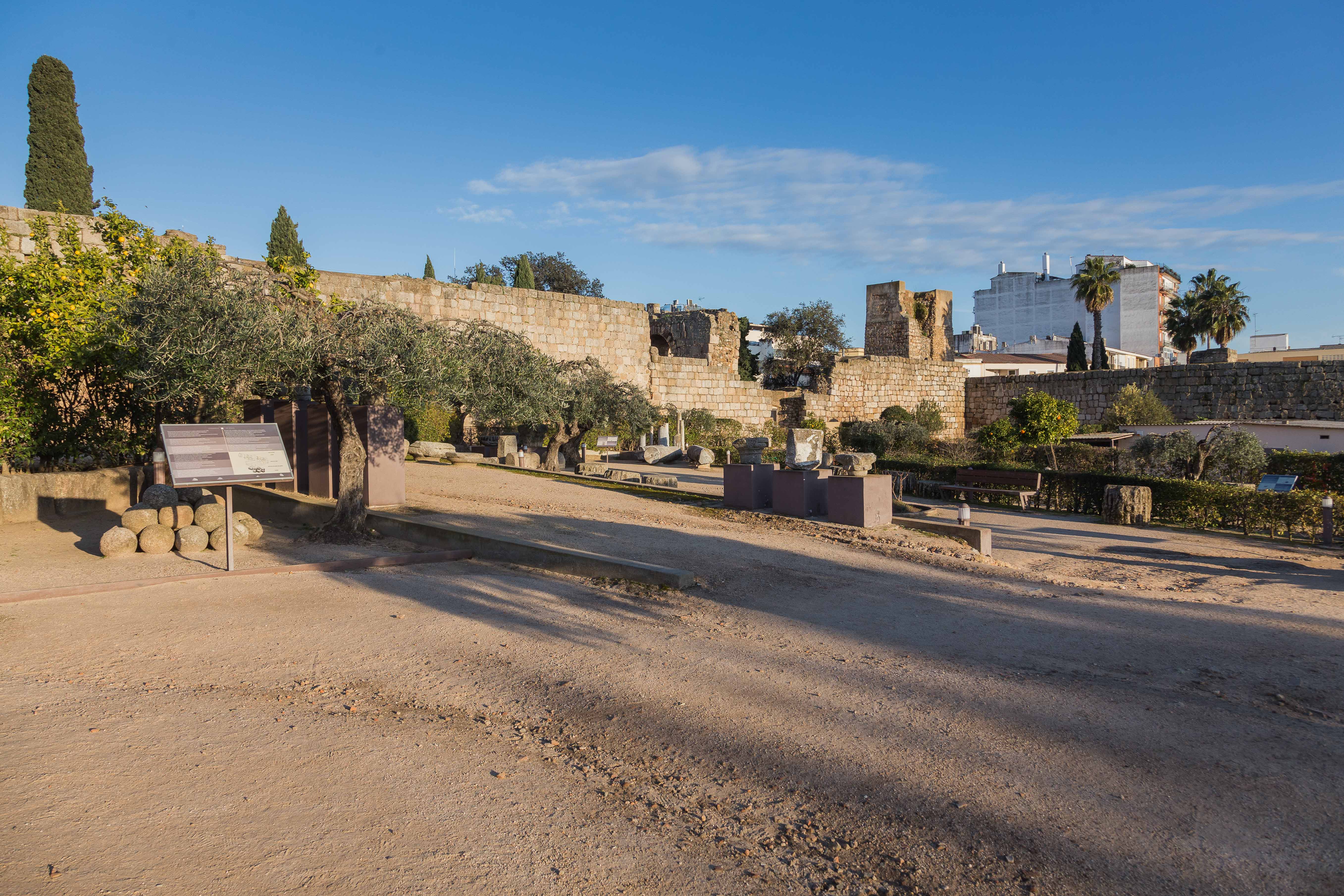 Licitada la redacción para rehabilitar la Alcazaba y adecuar el criptopórtico del Templo de Diana en Mérida Licitada la redacción para rehabilitar la Alcazaba y adecuar el criptopórtico del Templo de Diana en Mérida