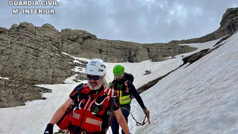 Un fallecido en Pineta por un desprendimiento Un fallecido en Pineta por un desprendimiento
