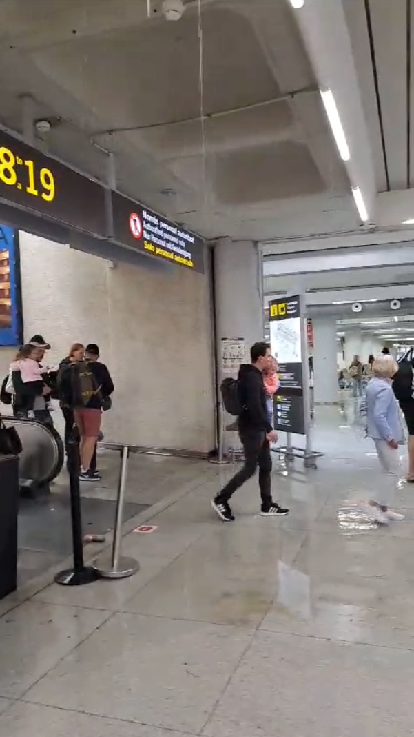 Las inundaciones en el aeropuerto de Palma se debieron a las obras en marcha Las inundaciones en el aeropuerto de Palma se debieron a las obras en marcha