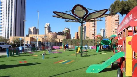 parque infantil creado a raíz de propuesta de Presupuestos Participativos de Benidorm parque infantil creado a raíz de propuesta de Presupuestos Participativos de Benidorm