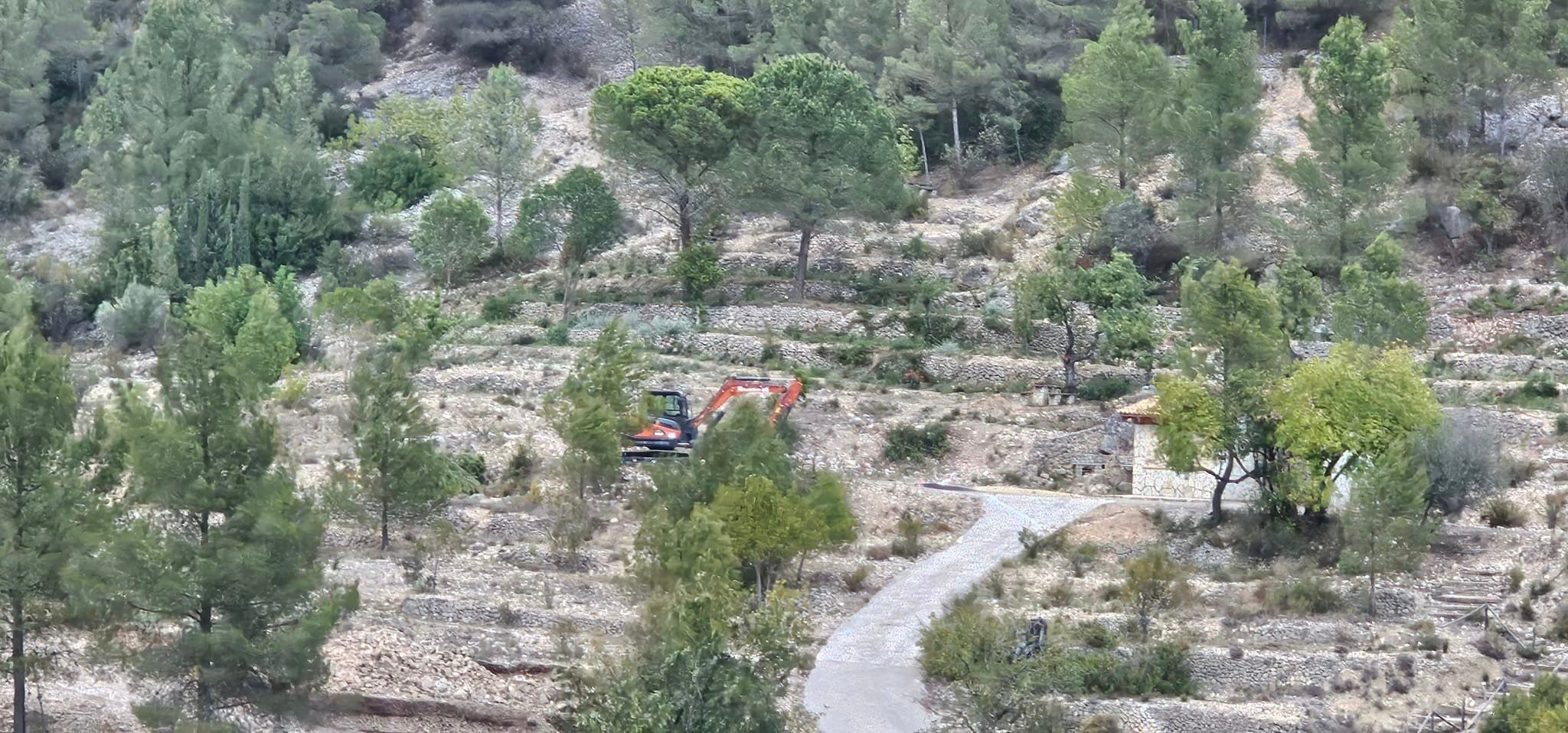 Bolulla inicia las obras de la piscina municipal y zona recreativa Bolulla inicia las obras de la piscina municipal y zona recreativa