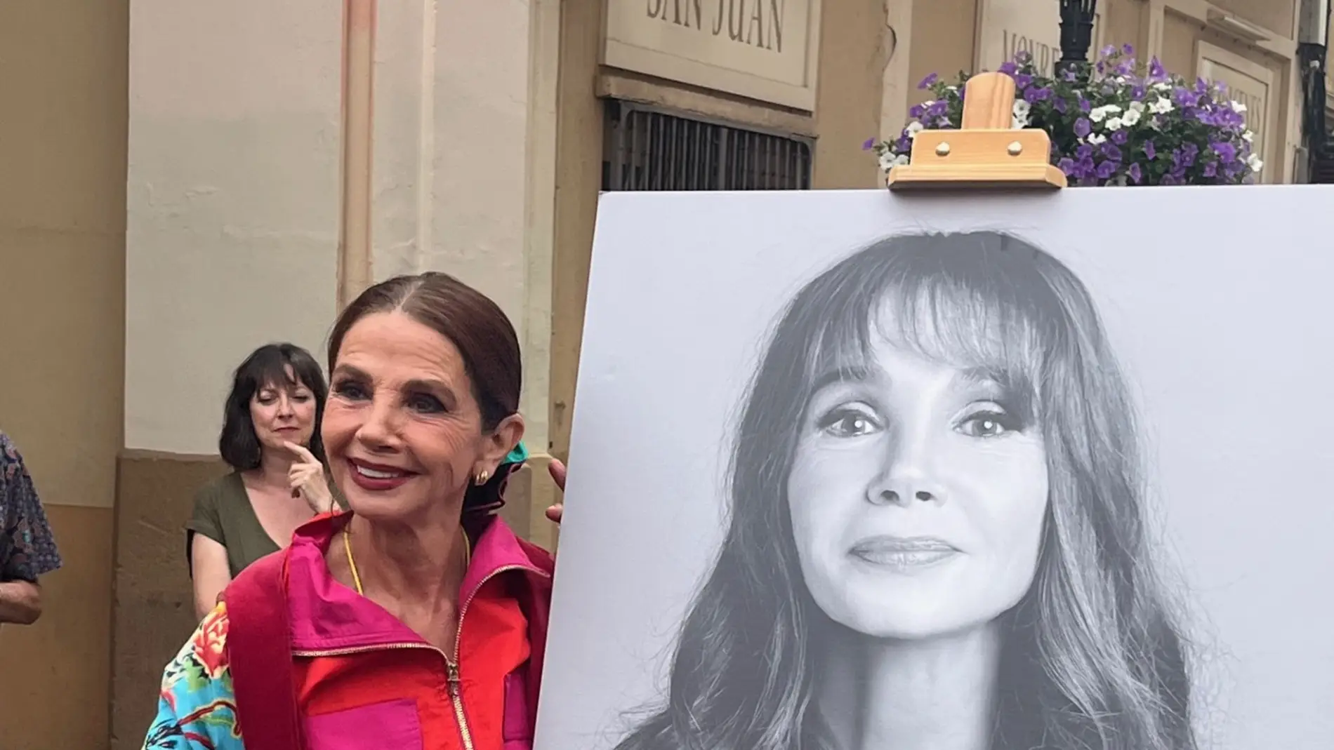 Victoria Abril recibe esta tarde el premio Luis Buñuel Victoria Abril recibe esta tarde el premio Luis Buñuel