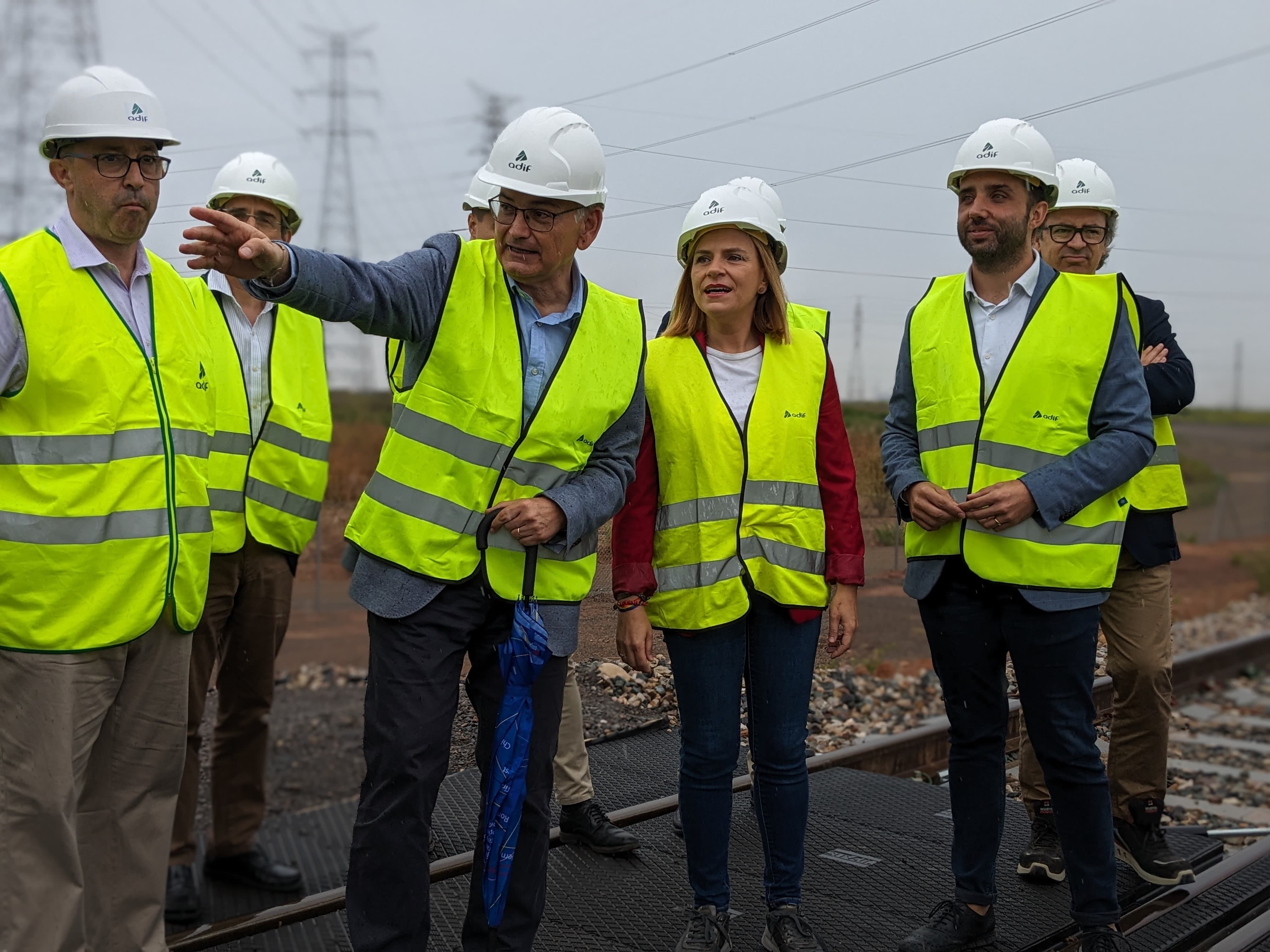 El acceso ferroviario al Puerto Marítimo de Sagunto, "listo antes de que acabe 2024" El acceso ferroviario al Puerto Marítimo de Sagunto, "listo antes de que acabe 2024"