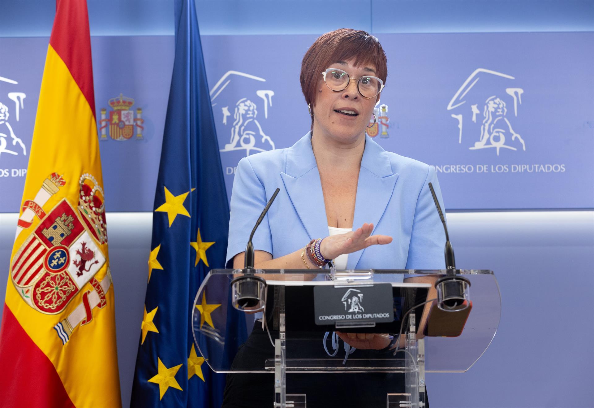 Compromís descarta ceder su escaño en Bruselas a Izquierda Unida Compromís descarta ceder su escaño en Bruselas a Izquierda Unida