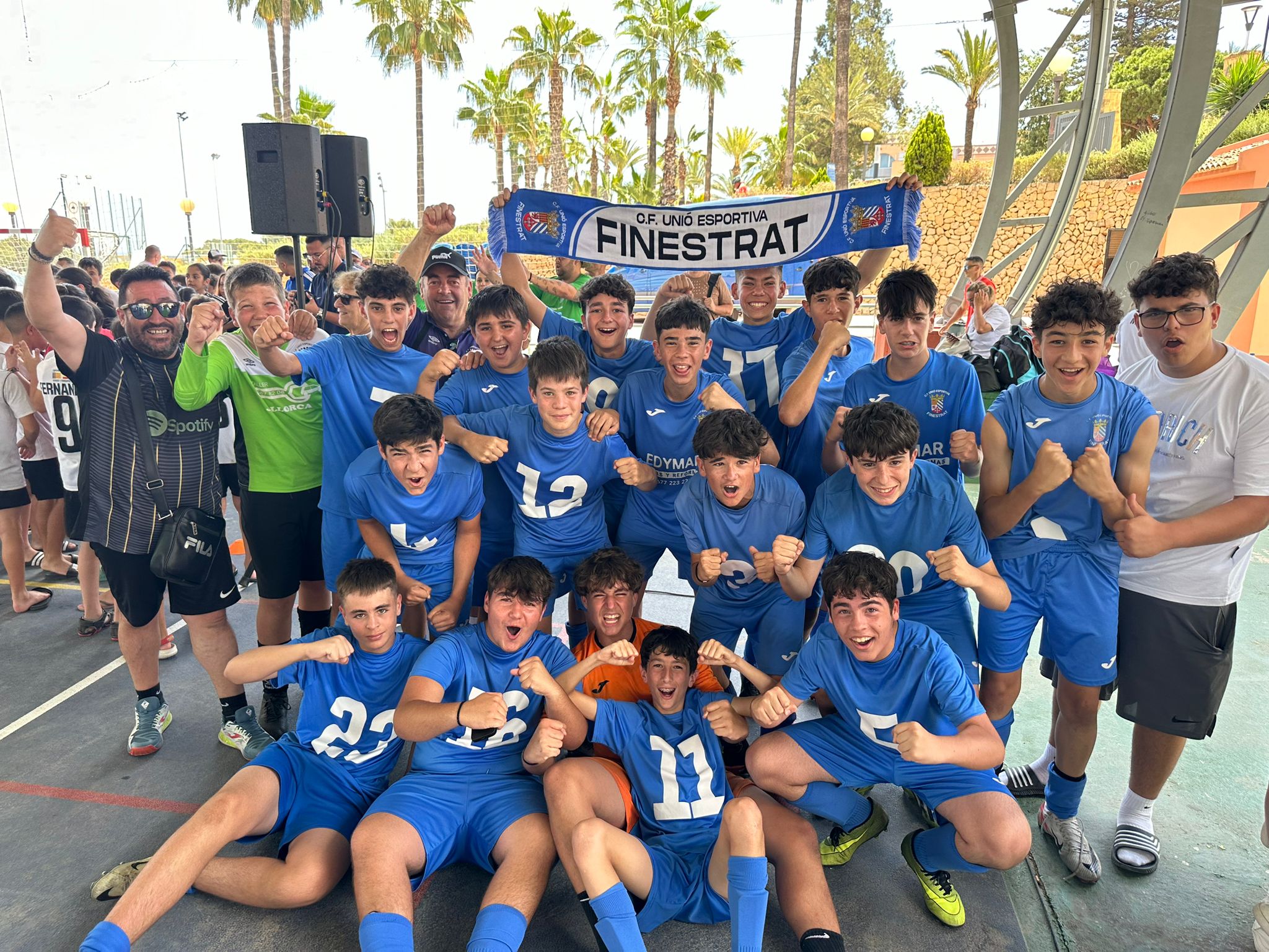 El infantil del Club de Fútbol Unió Esportiva Finestrat, ganador de la XIV “Marina Baixa Cup Weekend” El infantil del Club de Fútbol Unió Esportiva Finestrat, ganador de la XIV “Marina Baixa Cup Weekend”